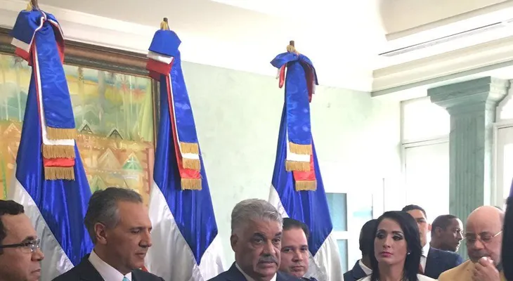 Danilo Medina espera una buena gestión de MVM; quien asumió como nuevo canciller 
