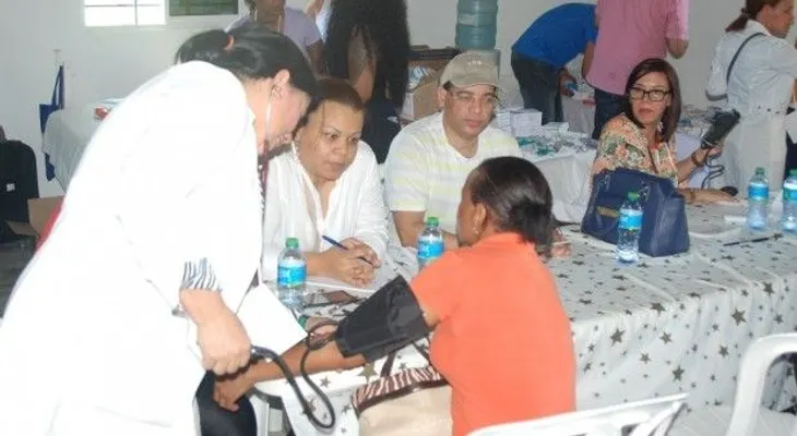 Fundación Médico en Apoyo asiste personas con desnutrición en Dajabón