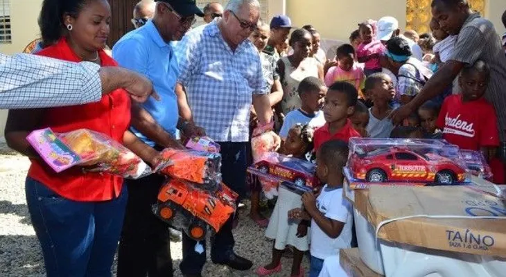 CEA entrega donativo a estancia infantil de San Pedro de Macorís