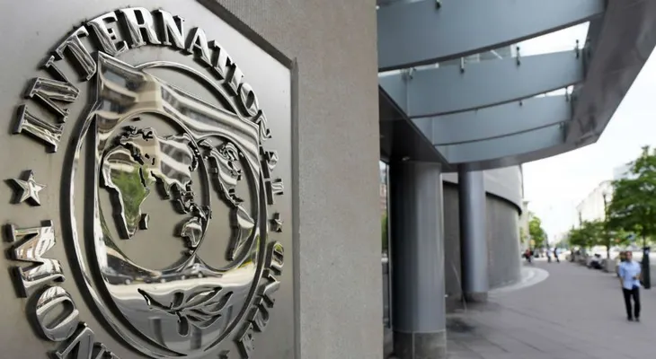 FMI reduce previsiones sobre economía mundial