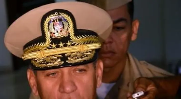 Militares robaron furgón con drogas en Haina, confirma el ministro de Defensa