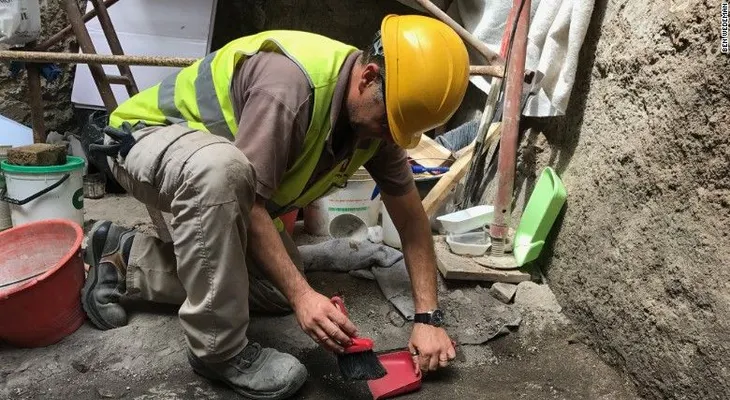 ¿Mini Pompeya? Descubren ruinas de 1.800 años de antigüedad en metro de Roma