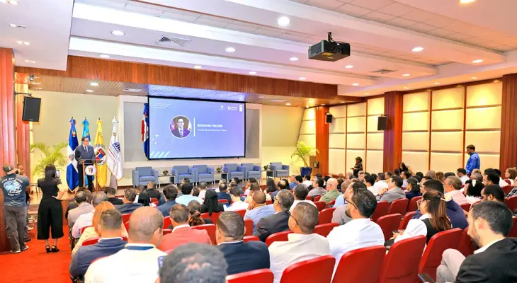 Gobierno y PNUD presentan hoja de ruta para acelerar la transformación digital del Estado dominicano