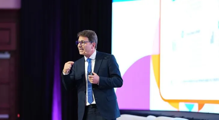 Senasa y Roche firman alianza para detección temprana del cáncer de mama