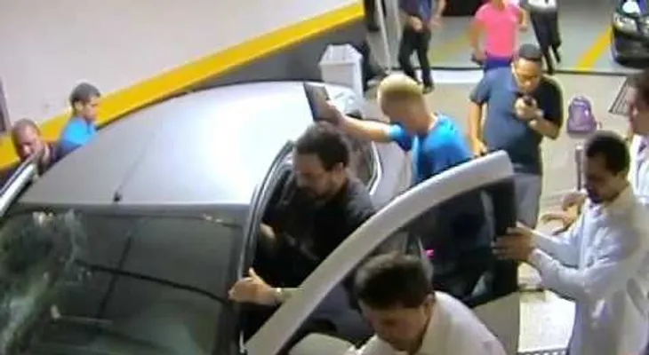 2 personas mueren y 4 heridas en Templo de Pare de Sufrir (VIDEO VIRAL)