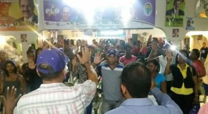 Movimiento "Jóvenes Amigos de Danilo" juramenta nuevos votantes en Hato Mayor