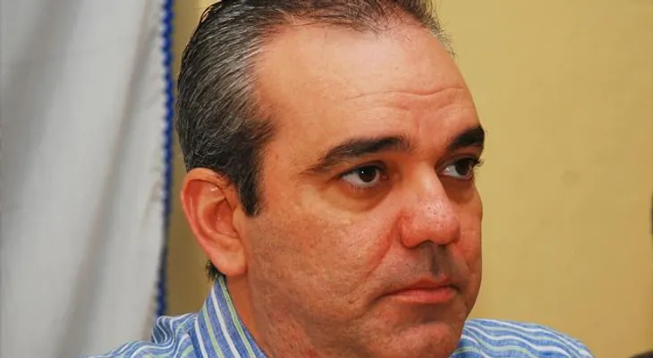 Danilo consulta a Abinader sobre anteproyecto de naturalización