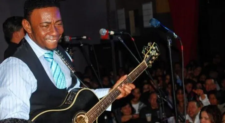 Anthony Santos niega rotundamente tenga varias enfermedades; someterá a Melenciano