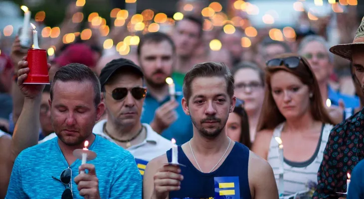 Cómo ayudar a las víctimas de la masacre en Orlando
