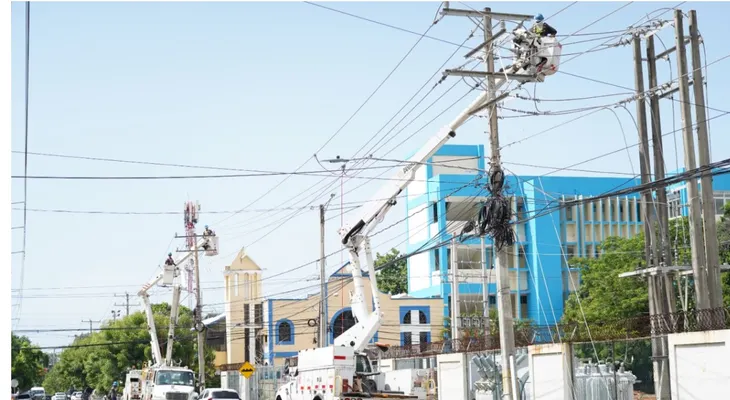 Edesur impulsa plan de construcción y mejora de redes eléctricas