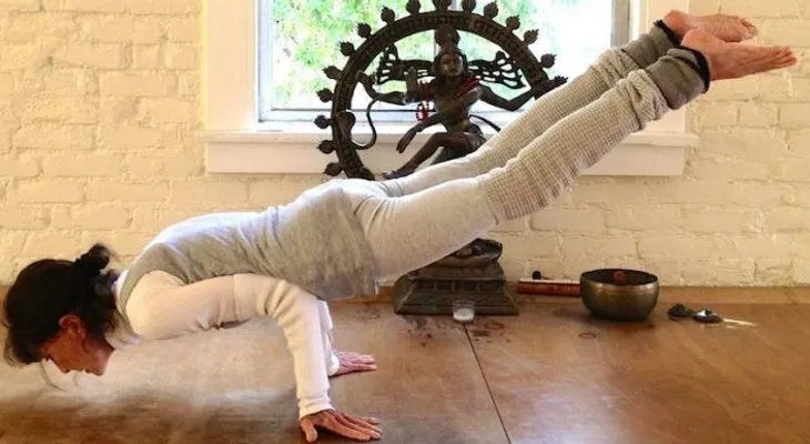 Yogui de 92 años comparte secretos para la felicidad y la longevidad