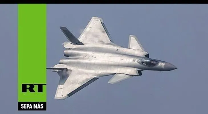 China exhibe por primera vez sus avanzados cazas furtivos (VIDEO)
