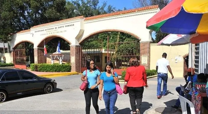 Faprouasd dice reinicio docencia depende del rector y Gobierno