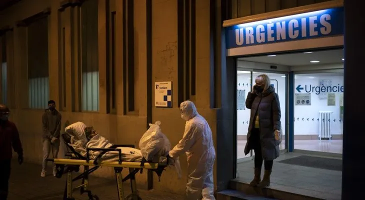 La triste noticia de la OMS: "tendremos que vivir con este virus hasta tener vacuna"