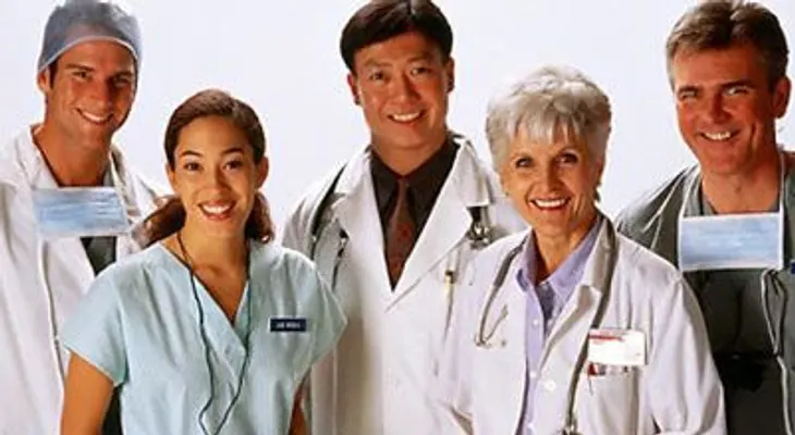 Los médicos nos dan 10 consejos para llevar una vida sana