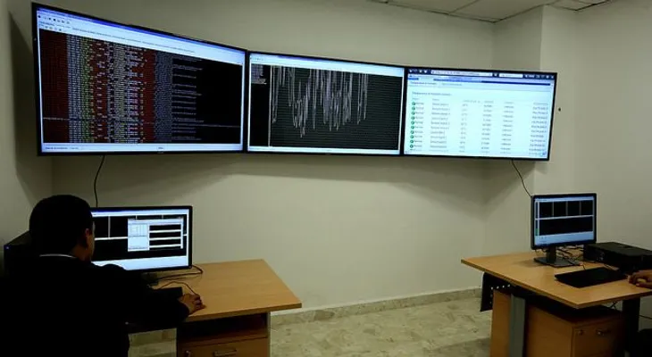 Revelan razones de fallas en llamadas al 911.