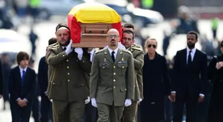Los españoles se despiden del expresidente del Gobierno español, Adolfo Suárez