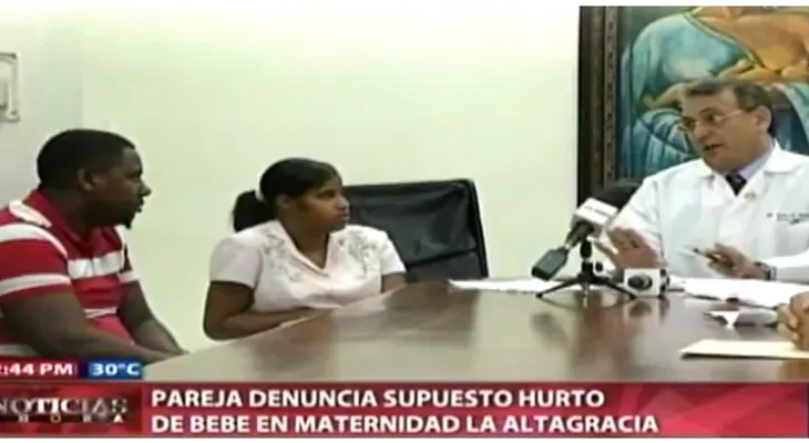 Pareja denuncia robo de bebé en Maternidad La Altagracia
