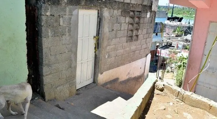 Hombre mata a sus dos hijos y se suicida en Los Mina