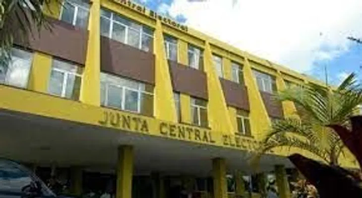 Academia pide al Senado mantener transparencia escogencia miembros JCE  