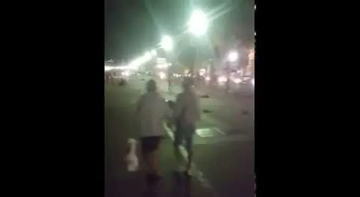 Fuertes imágenes atentado en Niza, Francia (VIDEO 2)