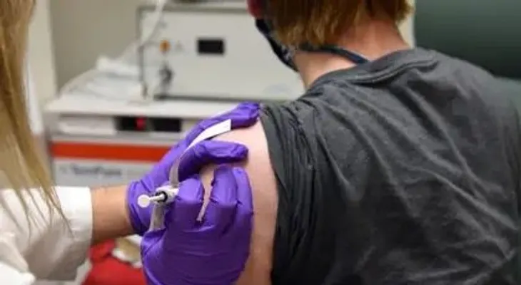 Prueban en humanos una vacuna contra el coronavirus que estaría lista antes de finalizar el año