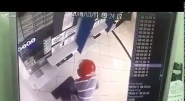 Un hombre armado entró a robar, y terminó robado