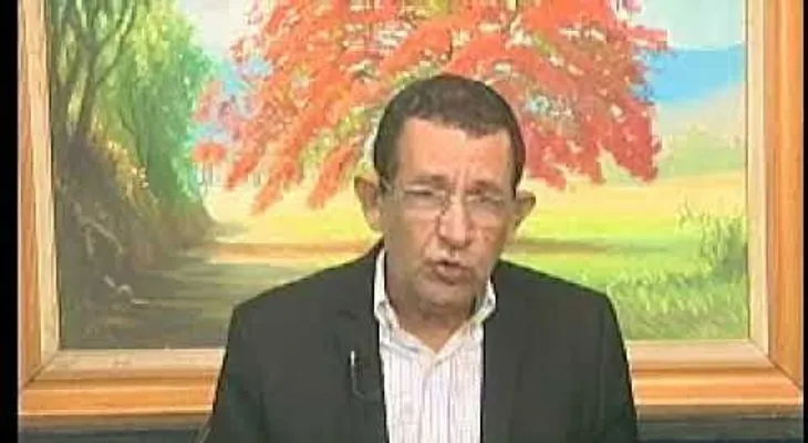 Ramiro Estrella tilda de mezquino a Robertico; dice danilistas deben estar "temblando; toca temas de salud