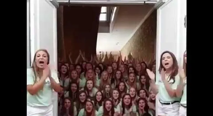 Un extraño VIDEO universitario causa "terror" en la Red