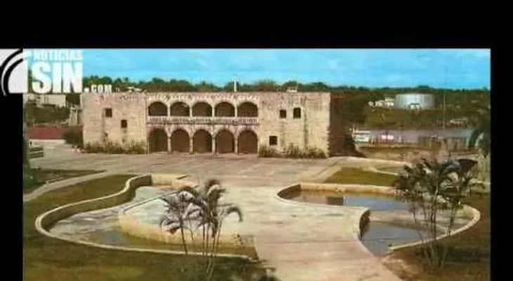 Historia Dominicana: La Plaza de España