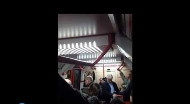 Una conductora olvida apagar el altavoz y confiesa que le fue infiel a su esposo (VIDEO)