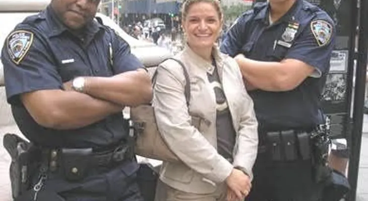 Policía de NY se niega apresar 179 inmigrantes ilegales ordenó inmigración