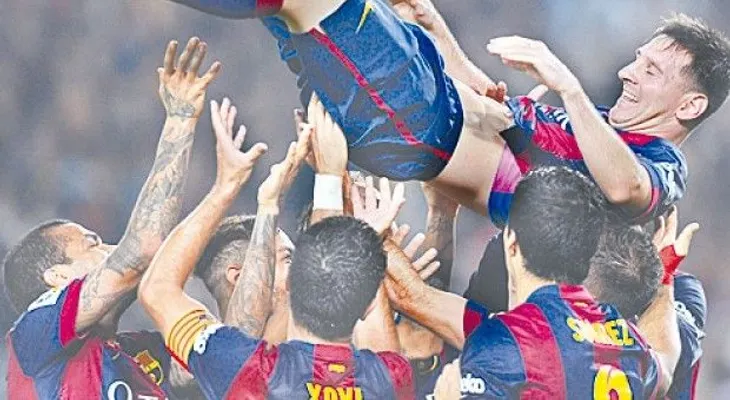 El Valencia se desploma; Messi, el rey de la fecha 12 en La Liga