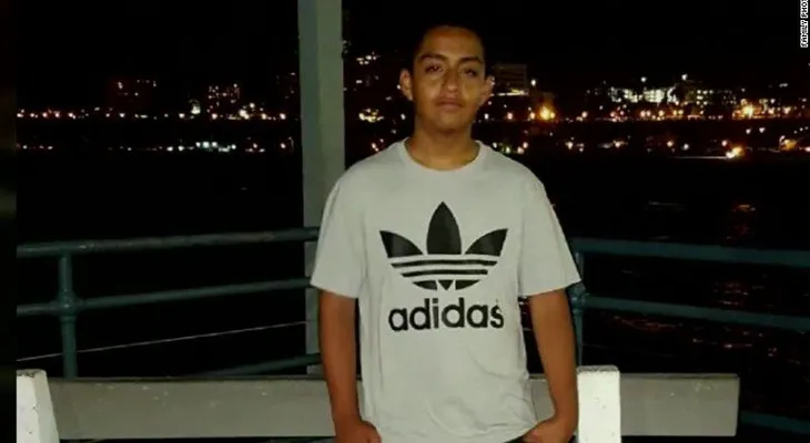 Policías de Los Ángeles disparan y matan a un niño de 14 años