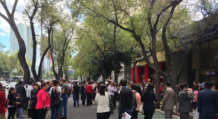 Se registra sismo de 5,8 grados en Ciudad de México
