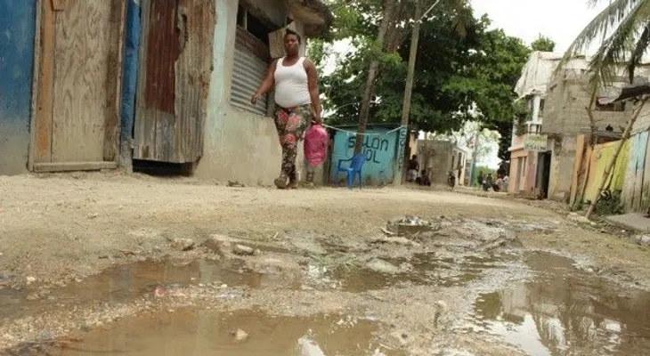 Escasea agua potable en Cancino Adentro