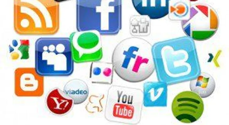 China censura más de 360 cuentas de redes sociales por rumores sobre explosiones