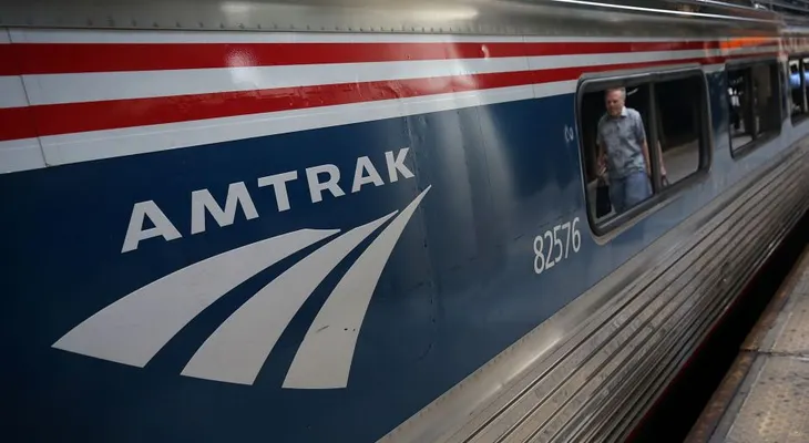 Al menos cuatro heridos tras descarrilamiento de un tren en Vermont