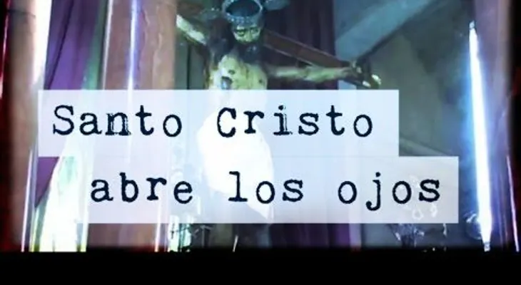 Creen que este Cristo crucificado abre los ojos?