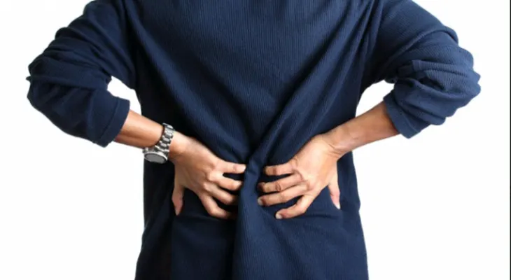 Espondilitis anquilosante: el enemigo oculto de la espalda