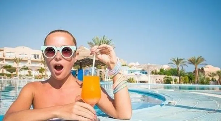 Las bebidas azucaradas pueden adelantar la edad del primer periodo