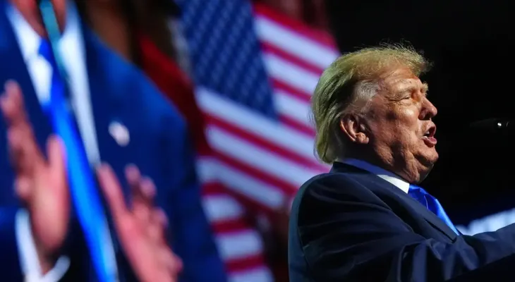 Trump promete 5.000 dólares a cada adulto si los republicanos ganan el Congreso