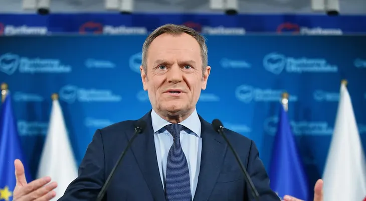 Tusk advierte planes de Rusia incluyen ataques híbridos con drones y misiles contra países que apoyan a Ucrania