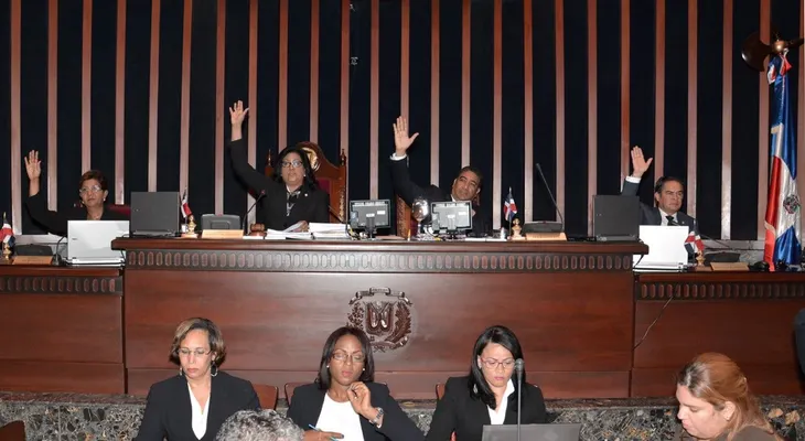 Senado aprueba ley de extinción de dominio para decomiso bienes ilícitos
