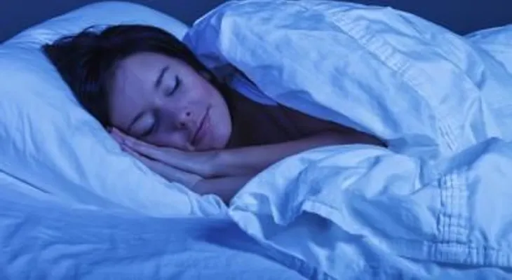 La postura en la que duermes afecta a tu cerebro