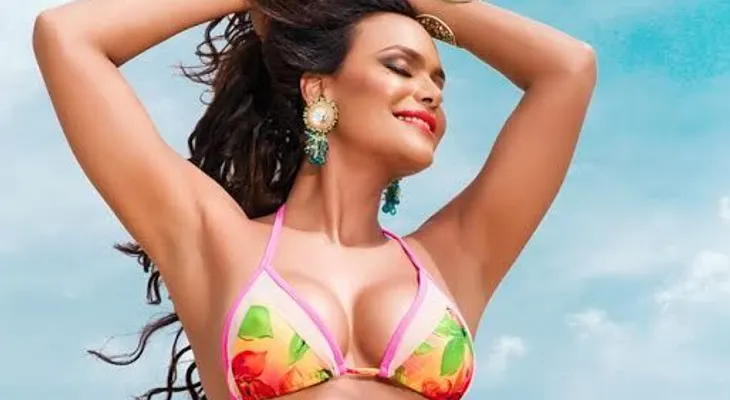 Georgina Dulúc calienta las redes sociales con un diminuto Bikini