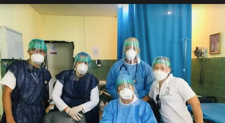 UNPHU produce 500 máscaras semanales para personal médico