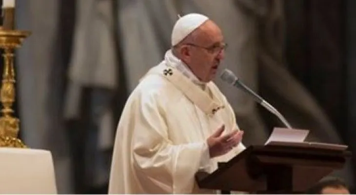El papa exhorta a resolver el caso de cubanos varados