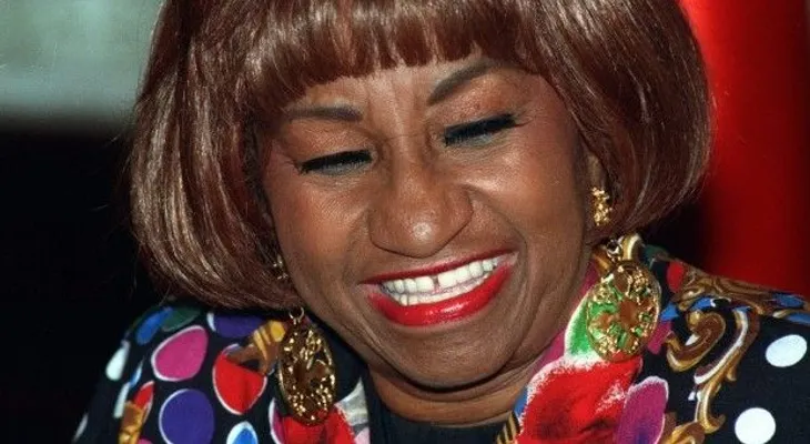 Celia Cruz recibirá premio de Academia de la Grabación