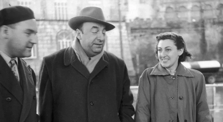 Neruda apasionado; los secretos e historias detrás del poeta chileno